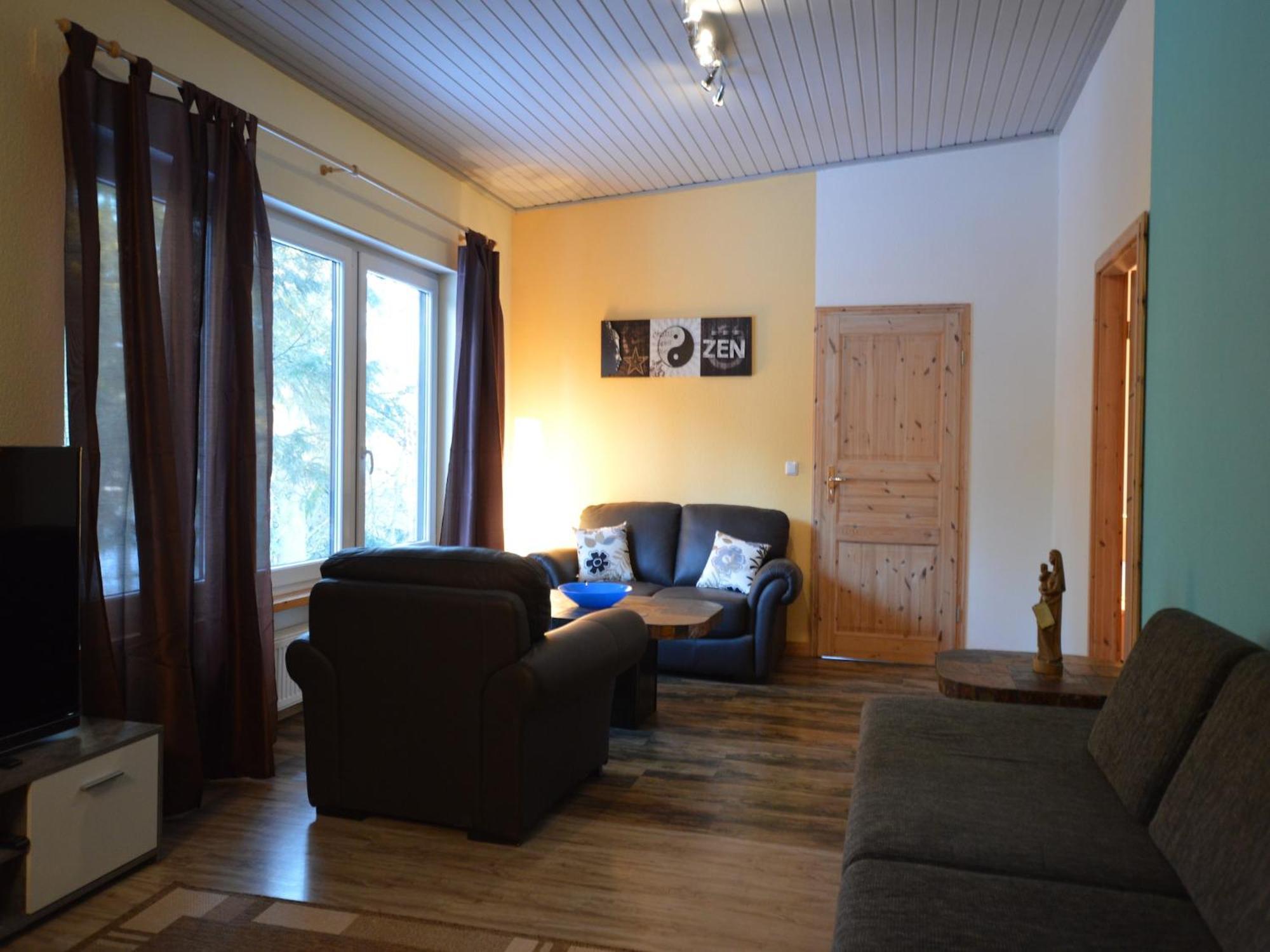 Cosy Apartment In Manderscheid With Balcony Ngoại thất bức ảnh