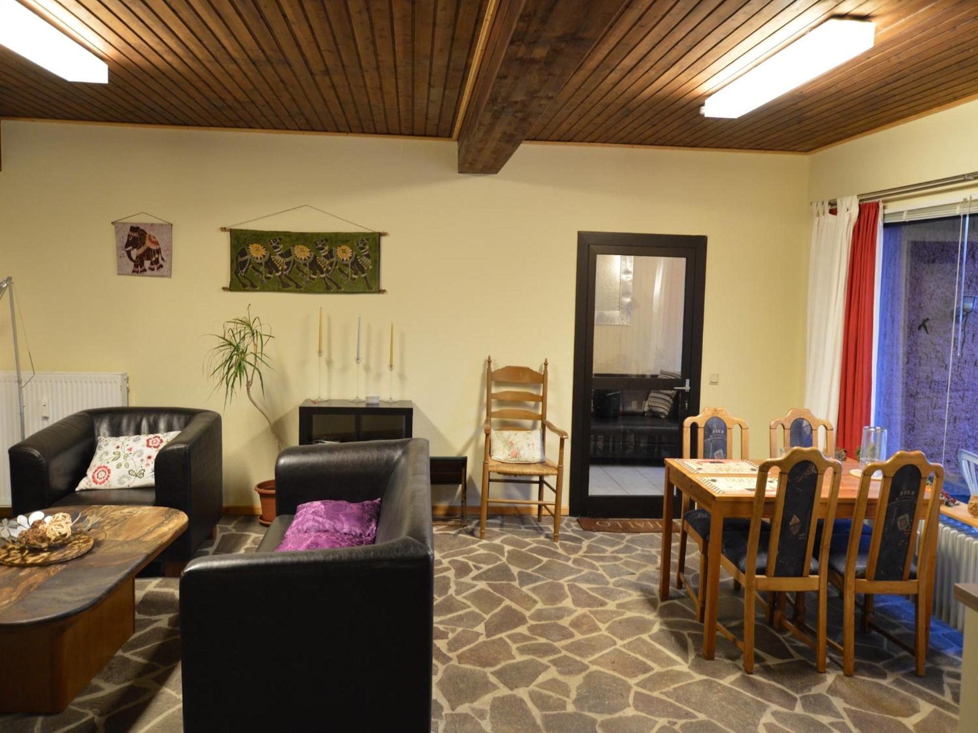 Cosy Apartment In Manderscheid With Balcony Ngoại thất bức ảnh