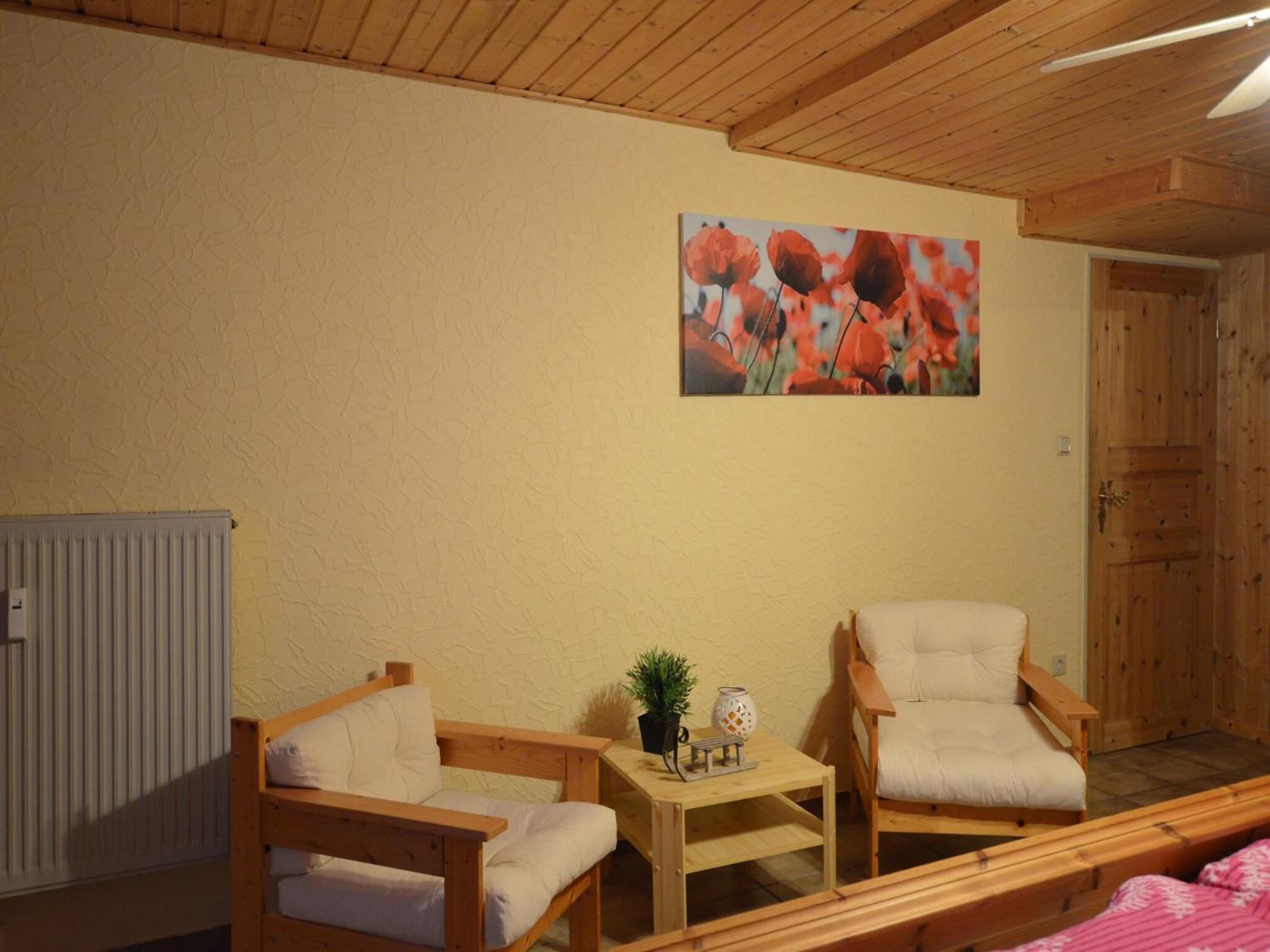 Cosy Apartment In Manderscheid With Balcony Ngoại thất bức ảnh
