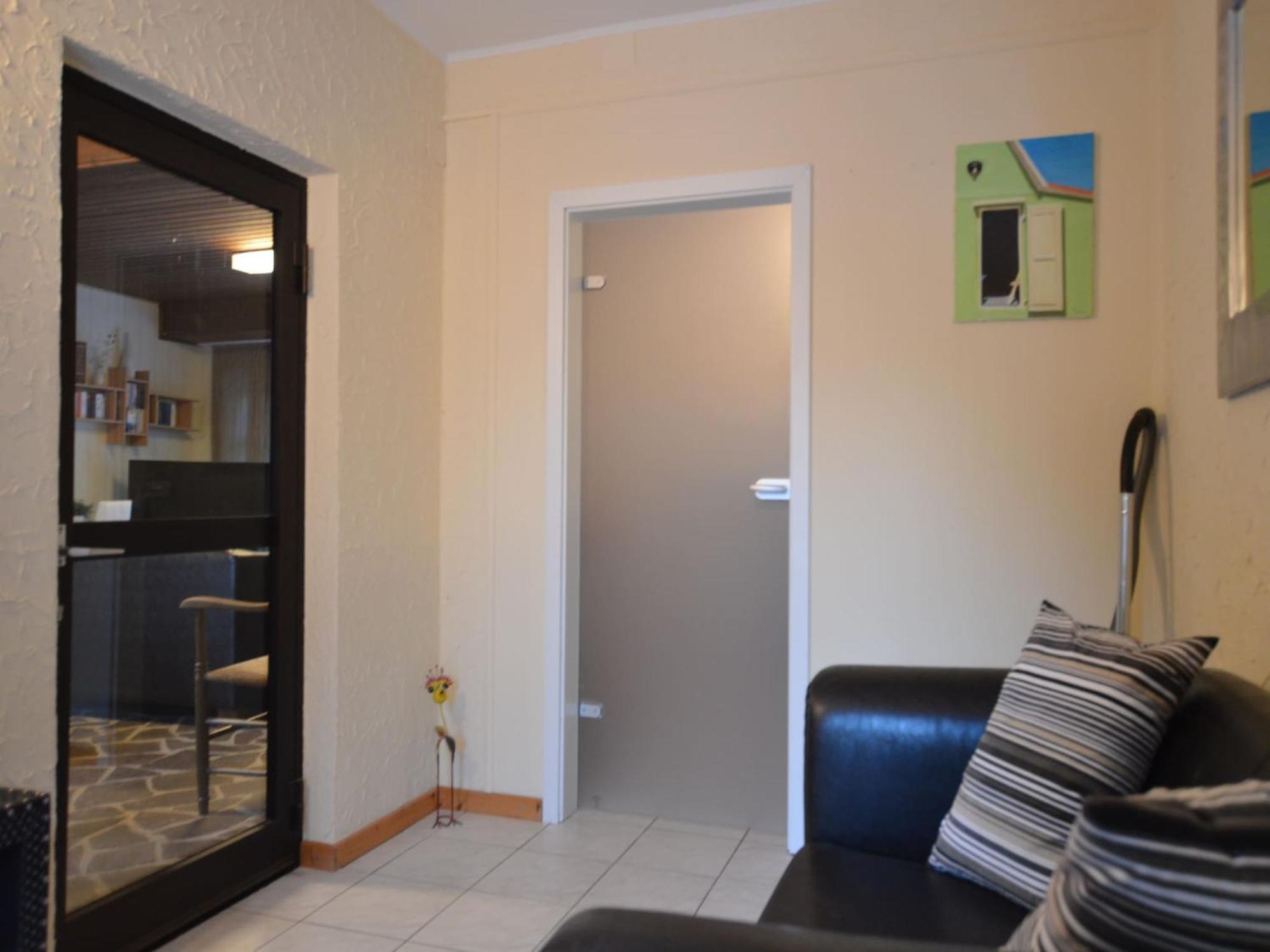 Cosy Apartment In Manderscheid With Balcony Ngoại thất bức ảnh